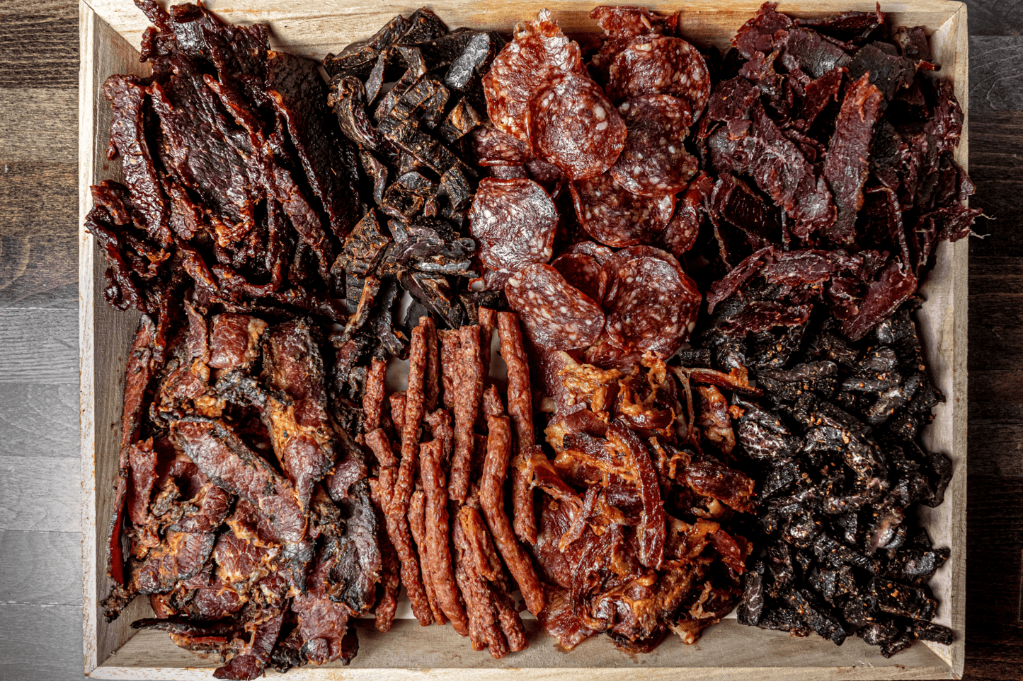 CHARCUTERIE SAMPLER BOARD - Graze jerky